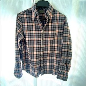 Men’s Small Eddie Bauer plaid flannel shirt
